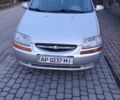 Серый Шевроле Авео, объемом двигателя 1.5 л и пробегом 265 тыс. км за 2000 $, фото 1 на Automoto.ua