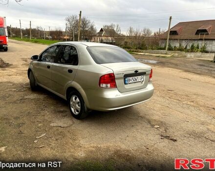 Серый Шевроле Авео, объемом двигателя 1.5 л и пробегом 255 тыс. км за 3000 $, фото 5 на Automoto.ua