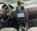 Серый Шевроле Авео, объемом двигателя 5 л и пробегом 178 тыс. км за 2400 $, фото 3 на Automoto.ua