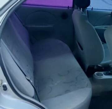 Серый Шевроле Авео, объемом двигателя 1.5 л и пробегом 245 тыс. км за 2600 $, фото 7 на Automoto.ua