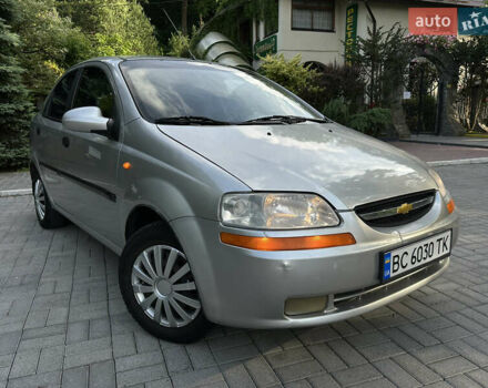 Серый Шевроле Авео, объемом двигателя 1.5 л и пробегом 347 тыс. км за 2750 $, фото 32 на Automoto.ua