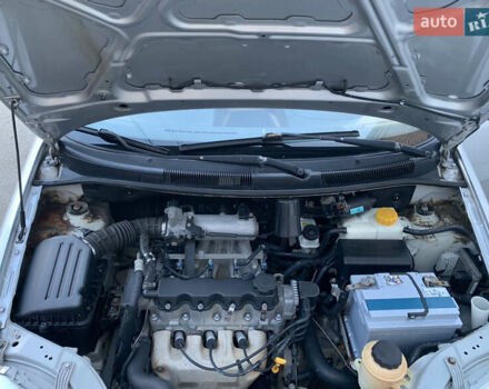 Сірий Шевроле Авео, об'ємом двигуна 1.5 л та пробігом 292 тис. км за 2899 $, фото 7 на Automoto.ua