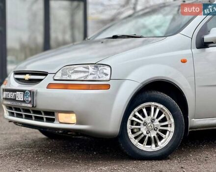 Серый Шевроле Авео, объемом двигателя 1.5 л и пробегом 229 тыс. км за 3800 $, фото 9 на Automoto.ua