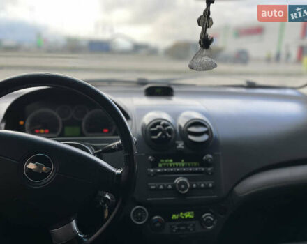 Серый Шевроле Авео, объемом двигателя 1.4 л и пробегом 240 тыс. км за 2450 $, фото 6 на Automoto.ua