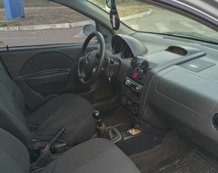 Сірий Шевроле Авео, об'ємом двигуна 1.5 л та пробігом 310 тис. км за 1300 $, фото 6 на Automoto.ua