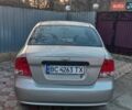 Серый Шевроле Авео, объемом двигателя 1.5 л и пробегом 250 тыс. км за 1500 $, фото 1 на Automoto.ua
