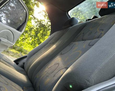 Серый Шевроле Авео, объемом двигателя 1.5 л и пробегом 347 тыс. км за 2750 $, фото 34 на Automoto.ua