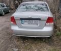 Серый Шевроле Авео, объемом двигателя 1.5 л и пробегом 243 тыс. км за 2500 $, фото 3 на Automoto.ua