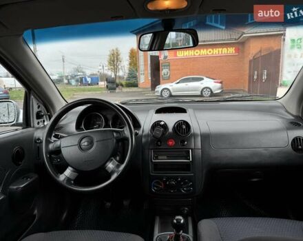 Серый Шевроле Авео, объемом двигателя 1.5 л и пробегом 294 тыс. км за 2700 $, фото 10 на Automoto.ua