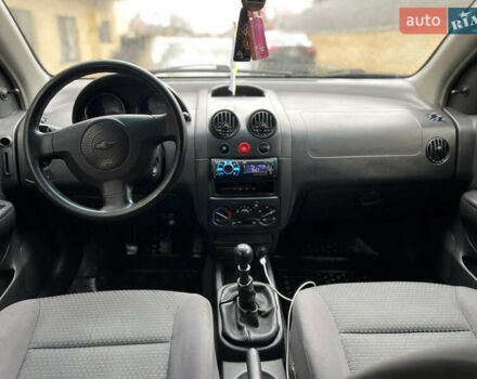 Серый Шевроле Авео, объемом двигателя 1.5 л и пробегом 173 тыс. км за 2800 $, фото 9 на Automoto.ua