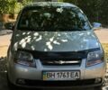Серый Шевроле Авео, объемом двигателя 1.5 л и пробегом 97 тыс. км за 3500 $, фото 1 на Automoto.ua