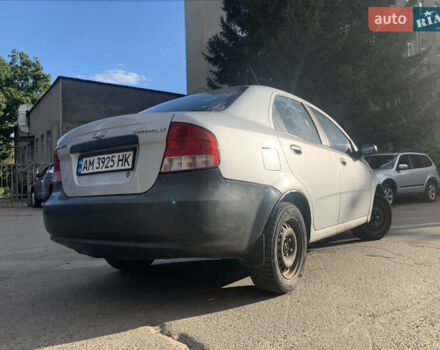 Сірий Шевроле Авео, об'ємом двигуна 1.5 л та пробігом 292 тис. км за 2899 $, фото 2 на Automoto.ua
