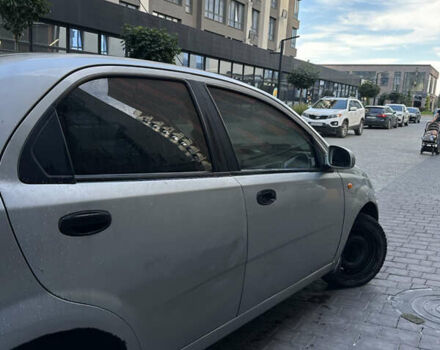 Сірий Шевроле Авео, об'ємом двигуна 1.5 л та пробігом 127 тис. км за 1799 $, фото 5 на Automoto.ua