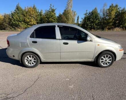 Сірий Шевроле Авео, об'ємом двигуна 1.5 л та пробігом 230 тис. км за 2200 $, фото 2 на Automoto.ua