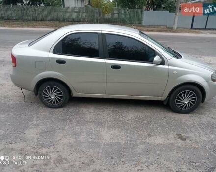 Серый Шевроле Авео, объемом двигателя 1.5 л и пробегом 275 тыс. км за 2600 $, фото 2 на Automoto.ua