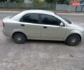 Серый Шевроле Авео, объемом двигателя 1.5 л и пробегом 275 тыс. км за 2600 $, фото 2 на Automoto.ua
