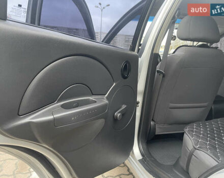 Серый Шевроле Авео, объемом двигателя 1.5 л и пробегом 97 тыс. км за 3650 $, фото 19 на Automoto.ua