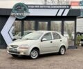 Серый Шевроле Авео, объемом двигателя 1.5 л и пробегом 229 тыс. км за 3800 $, фото 1 на Automoto.ua