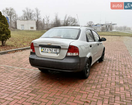 Серый Шевроле Авео, объемом двигателя 1.5 л и пробегом 153 тыс. км за 1600 $, фото 2 на Automoto.ua