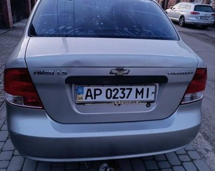 Серый Шевроле Авео, объемом двигателя 1.5 л и пробегом 265 тыс. км за 2000 $, фото 2 на Automoto.ua