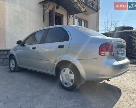 Серый Шевроле Авео, объемом двигателя 1.5 л и пробегом 155 тыс. км за 2500 $, фото 4 на Automoto.ua