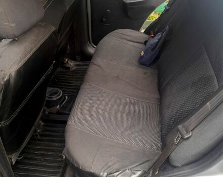 Серый Шевроле Авео, объемом двигателя 1.5 л и пробегом 230 тыс. км за 2500 $, фото 12 на Automoto.ua