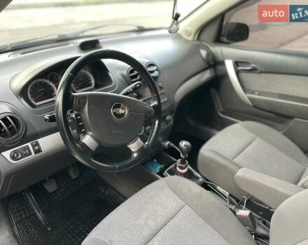 Серый Шевроле Авео, объемом двигателя 1.4 л и пробегом 240 тыс. км за 2450 $, фото 8 на Automoto.ua