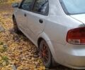 Серый Шевроле Авео, объемом двигателя 1.5 л и пробегом 273 тыс. км за 3400 $, фото 3 на Automoto.ua
