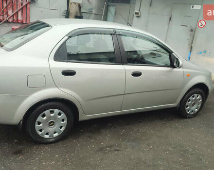 Серый Шевроле Авео, объемом двигателя 1.5 л и пробегом 137 тыс. км за 3500 $, фото 3 на Automoto.ua