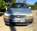 Сірий Шевроле Авео, об'ємом двигуна 1.5 л та пробігом 123 тис. км за 2000 $, фото 1 на Automoto.ua