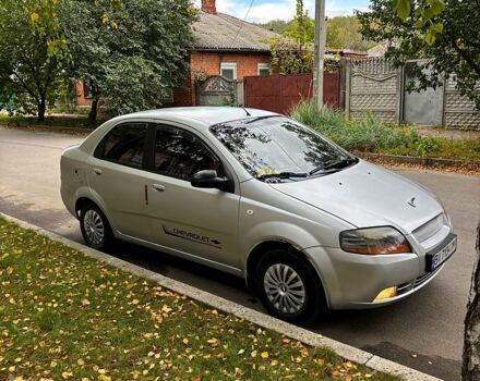 Серый Шевроле Авео, объемом двигателя 1.5 л и пробегом 300 тыс. км за 3000 $, фото 1 на Automoto.ua