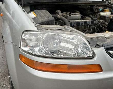 Сірий Шевроле Авео, об'ємом двигуна 1.5 л та пробігом 150 тис. км за 3500 $, фото 2 на Automoto.ua