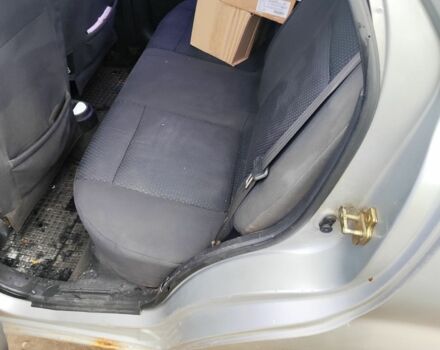 Серый Шевроле Авео, объемом двигателя 1.5 л и пробегом 359 тыс. км за 1400 $, фото 6 на Automoto.ua