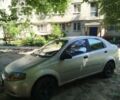 Серый Шевроле Авео, объемом двигателя 1.5 л и пробегом 380 тыс. км за 2000 $, фото 1 на Automoto.ua