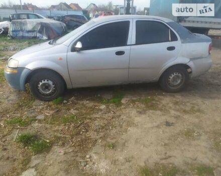 Сірий Шевроле Авео, об'ємом двигуна 1.5 л та пробігом 120 тис. км за 2000 $, фото 15 на Automoto.ua