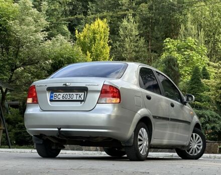 Серый Шевроле Авео, объемом двигателя 1.5 л и пробегом 347 тыс. км за 2750 $, фото 5 на Automoto.ua
