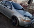 Серый Шевроле Авео, объемом двигателя 1.5 л и пробегом 259 тыс. км за 2150 $, фото 1 на Automoto.ua