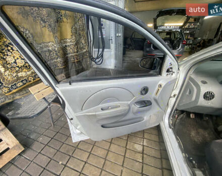 Серый Шевроле Авео, объемом двигателя 1.5 л и пробегом 368 тыс. км за 1700 $, фото 27 на Automoto.ua