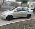 Серый Шевроле Авео, объемом двигателя 1.5 л и пробегом 150 тыс. км за 1750 $, фото 1 на Automoto.ua
