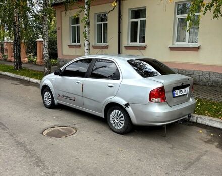 Серый Шевроле Авео, объемом двигателя 1.5 л и пробегом 300 тыс. км за 3000 $, фото 3 на Automoto.ua