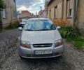 Серый Шевроле Авео, объемом двигателя 1.5 л и пробегом 217 тыс. км за 2400 $, фото 1 на Automoto.ua