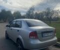 Серый Шевроле Авео, объемом двигателя 1.5 л и пробегом 355 тыс. км за 2200 $, фото 3 на Automoto.ua