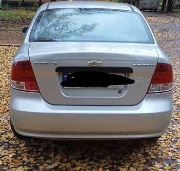 Серый Шевроле Авео, объемом двигателя 1.5 л и пробегом 273 тыс. км за 3400 $, фото 1 на Automoto.ua