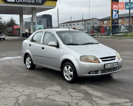 Серый Шевроле Авео, объемом двигателя 1.5 л и пробегом 294 тыс. км за 2700 $, фото 1 на Automoto.ua