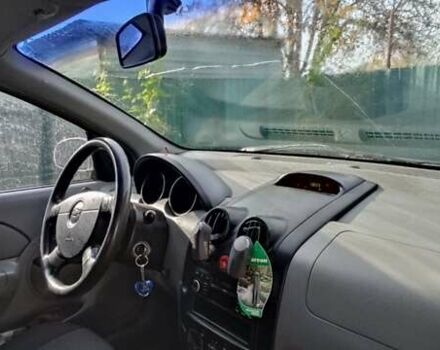 Серый Шевроле Авео, объемом двигателя 1.5 л и пробегом 220 тыс. км за 2700 $, фото 7 на Automoto.ua