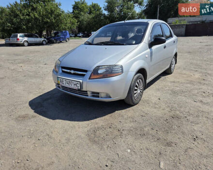 Серый Шевроле Авео, объемом двигателя 1.5 л и пробегом 202 тыс. км за 3000 $, фото 1 на Automoto.ua