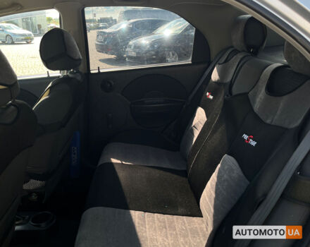 Сірий Шевроле Авео, об'ємом двигуна 1.5 л та пробігом 99 тис. км за 4990 $, фото 24 на Automoto.ua