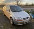 Серый Шевроле Авео, объемом двигателя 1.5 л и пробегом 219 тыс. км за 4000 $, фото 1 на Automoto.ua