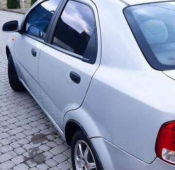 Серый Шевроле Авео, объемом двигателя 1.5 л и пробегом 245 тыс. км за 2600 $, фото 4 на Automoto.ua