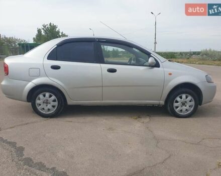 Серый Шевроле Авео, объемом двигателя 1.5 л и пробегом 280 тыс. км за 4300 $, фото 6 на Automoto.ua